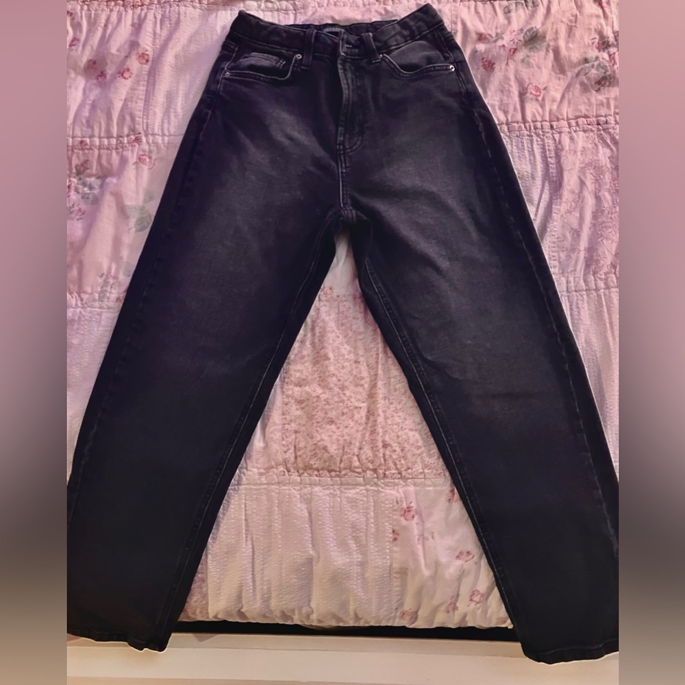 deep gray, high waist, straight jeans, high rise loose fit jeans